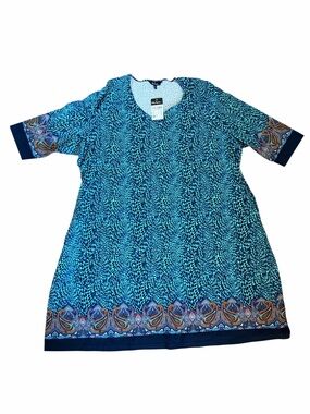 NWT Ulla Popken Blue Paisley Trim Top